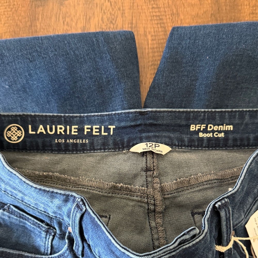 Laurie Felt Dark Blue Flare Jeans - Picture 2 of 7